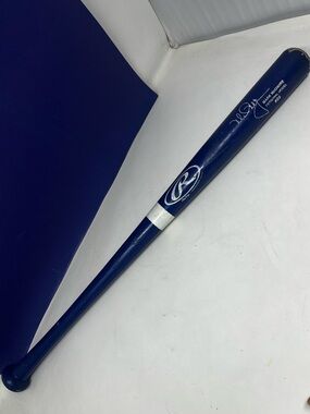 Rawlings Adirondack Mark McGuire personal model #25 Wooden Mini Baseball Bat